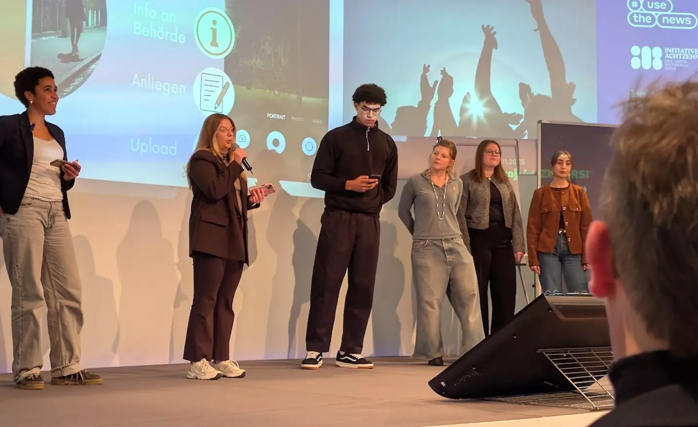 Pitches der Teams beim Ideathon "Politik & Parteien" vom Projekt Zuversicht