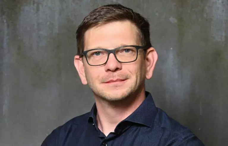 Sascha Hoelig