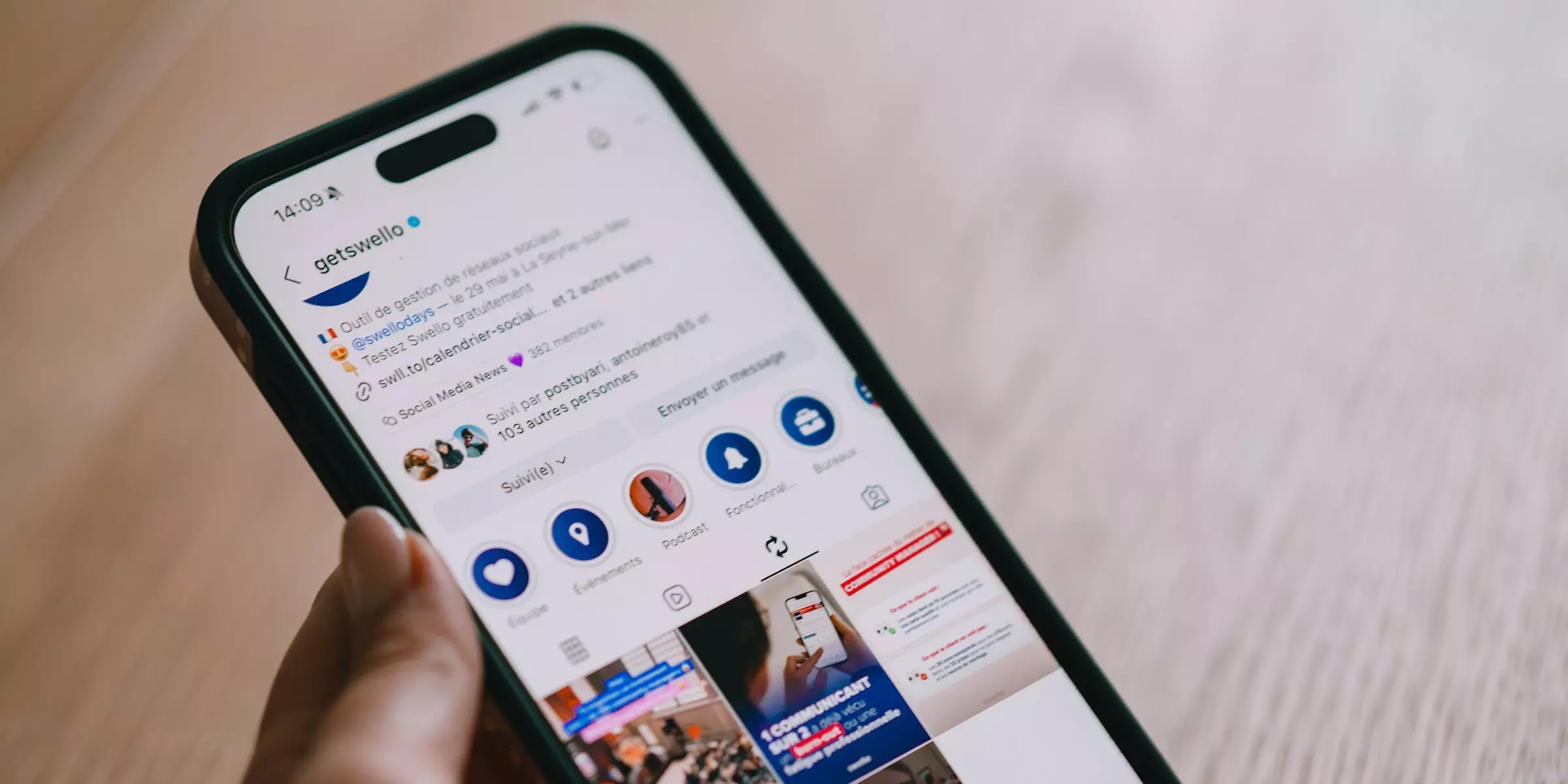 Foto von Smartphone mit Social Media Profil. Von Swello / Unsplash